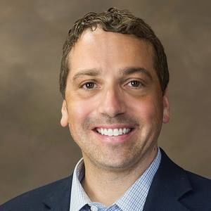 Meet your Posher, Kenneth